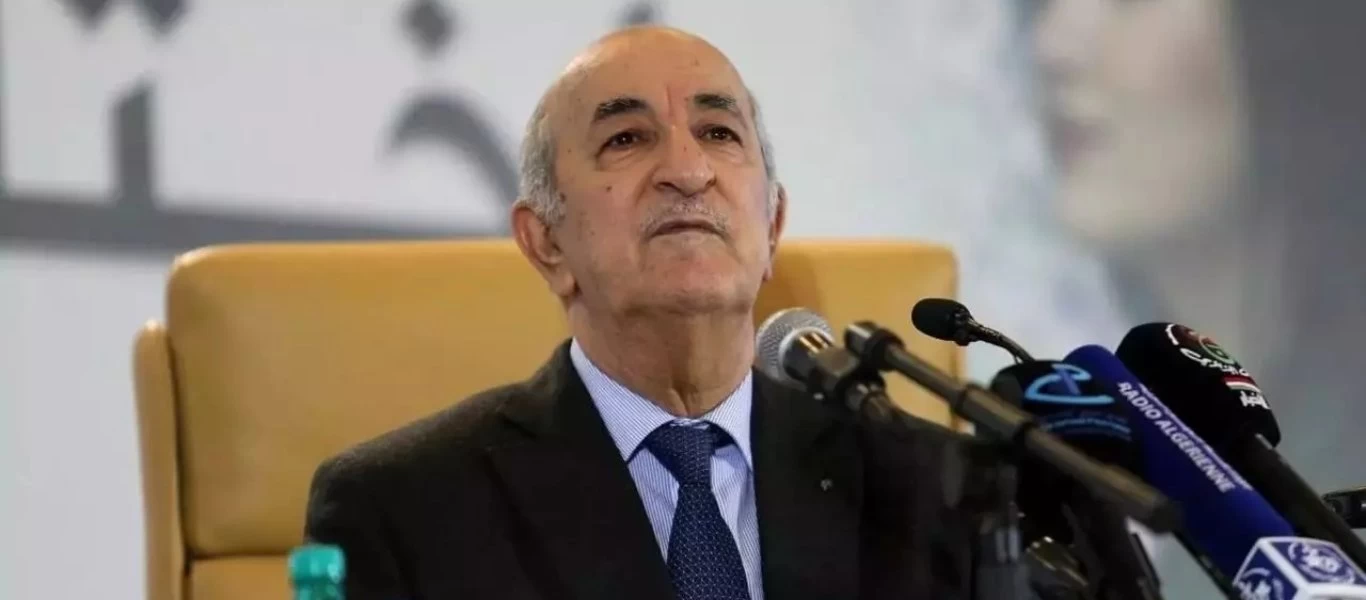 Αλγερία: Επέστρεψε στην χώρα μετά από δύο μήνες θεραπείας ο Α.Τεμπούν